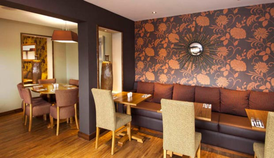 Public Area, Premier Inn London Hanger Lane, London