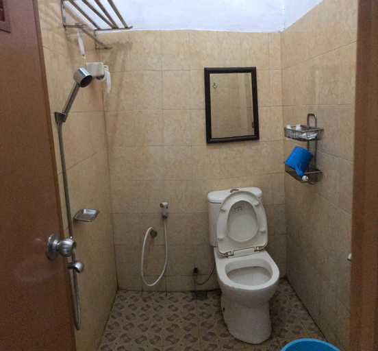 Bathroom 3