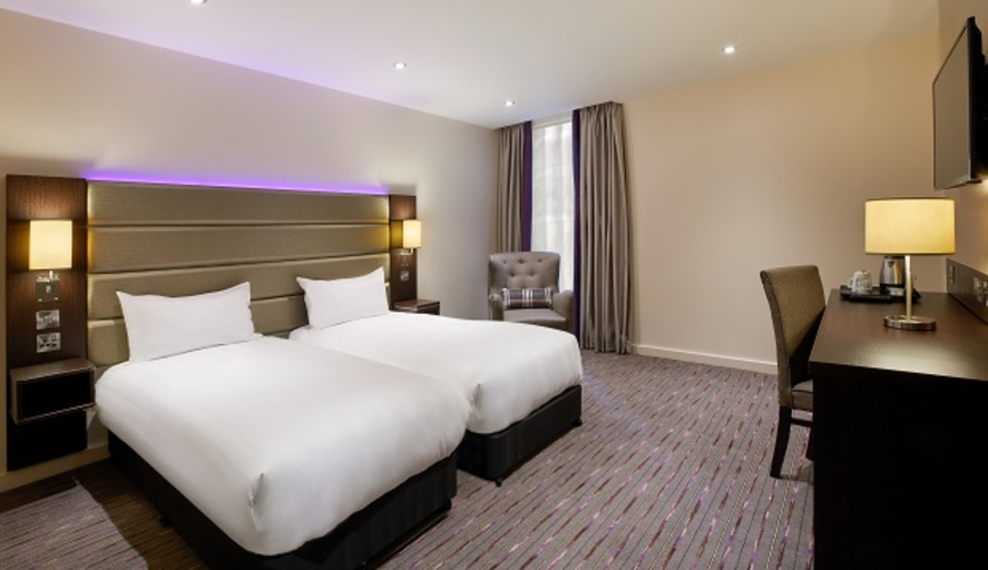 Bedroom 4, Premier Inn Addlestone, Surrey