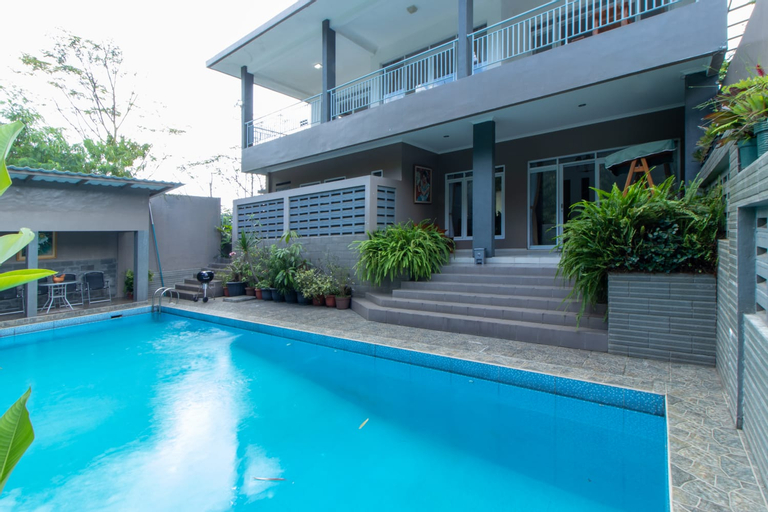 Villa Tirta29 Syariah, 4BR with Private Pool, Bandung