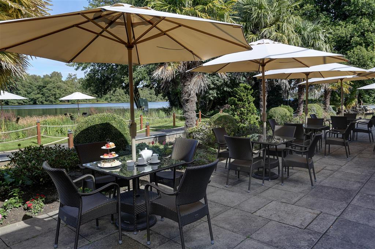 Food & Drinks 4, Frensham Pond Surrey, Surrey