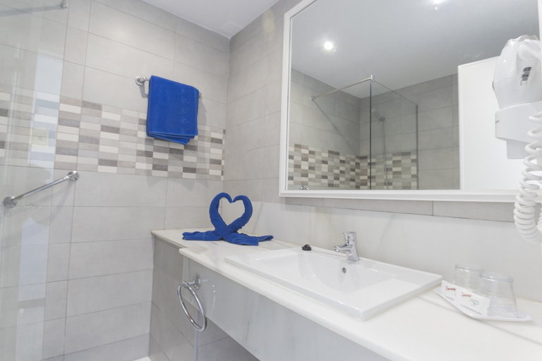 Bathroom 4, Bungalows Vista Oasis, Las Palmas
