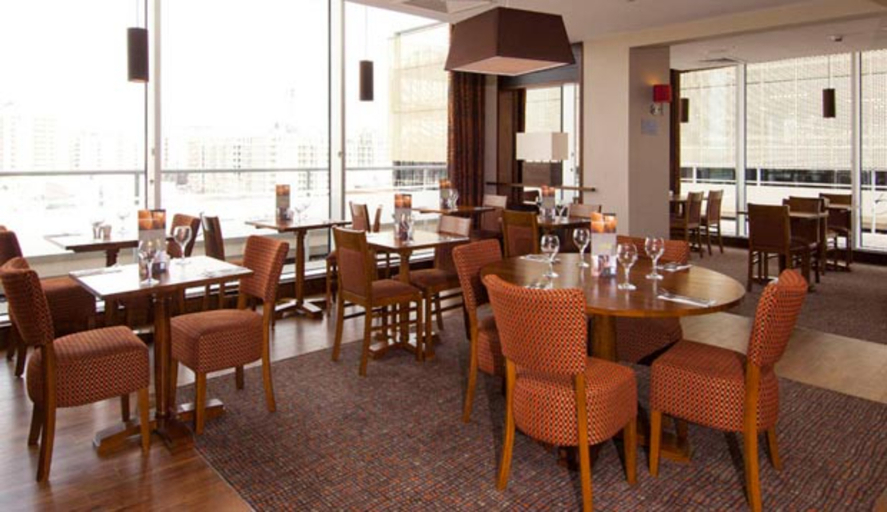 Food & Drinks 4, Premier Inn London Stratford, London