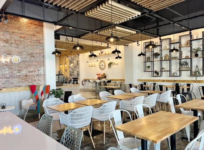 Food & Drinks 5, Go Hotels Plus Tuguegarao, Tuguegarao City