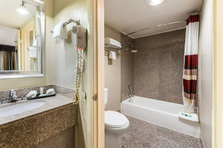 Bathroom 8