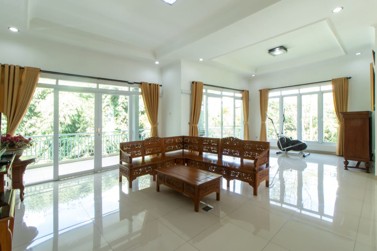 Public Area, De Reiz Villa Tirta29 Syariah, 4BR Private Pool Family Only, Bandung