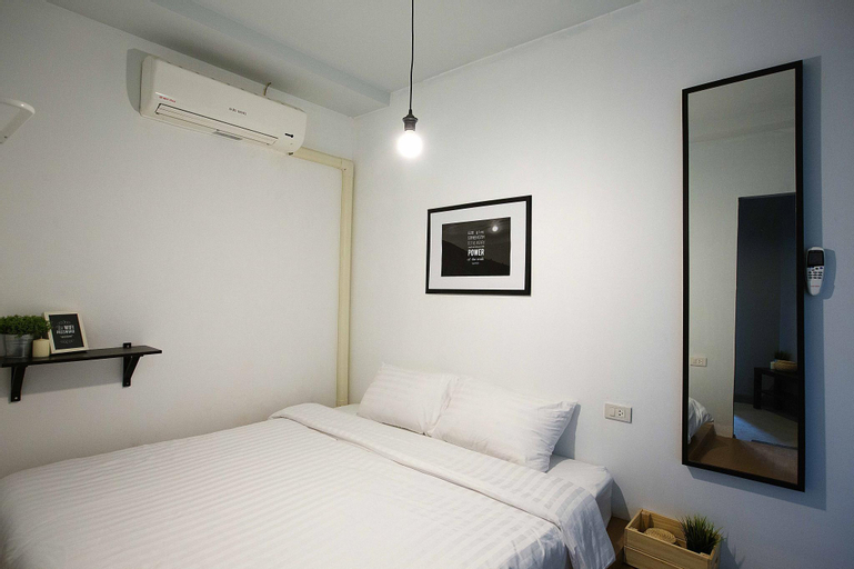 Bedroom 12