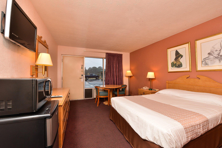 Exterior & Views 2, Americas Best Value Inn Heflin, Cleburne