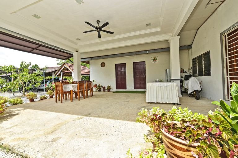 Others 4, SPOT ON 90390 Hostel Solution, Sibu