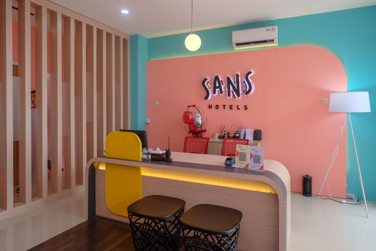 Public Area 5, Sans Hotel Tiga Putri Semarang, Semarang