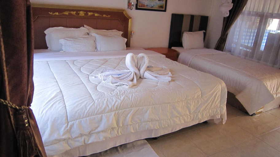 Bedroom 9