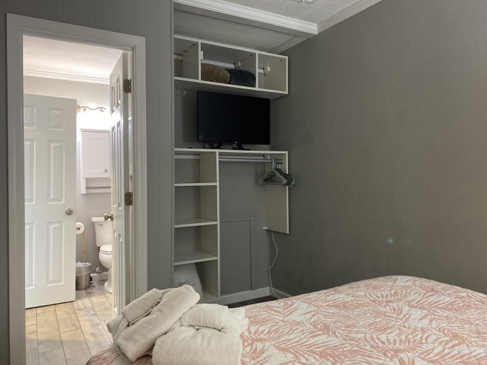Bedroom 1, Ocean Villas, Beaufort
