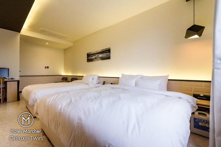 Bedroom 22