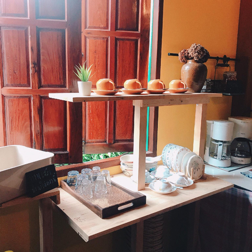 Food & Drinks 4