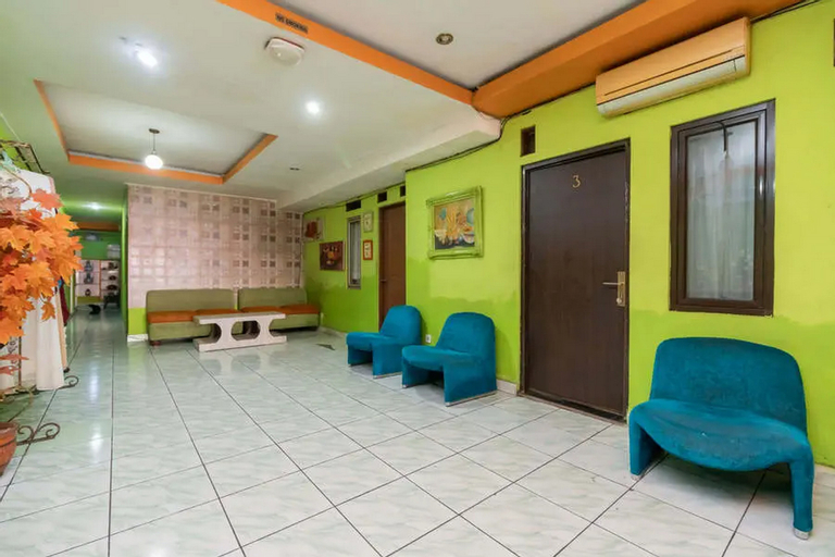 Public Area 12