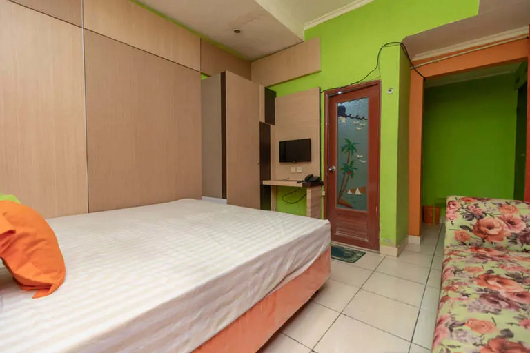 Bedroom 28