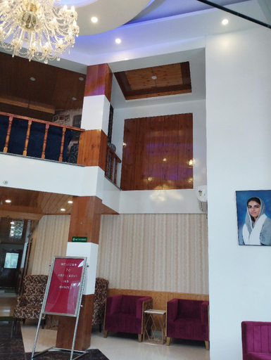 Public Area, ABHILASHI INN, Mandi