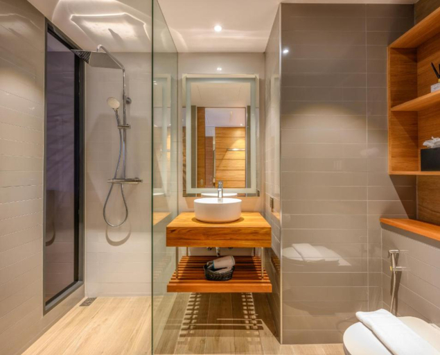 Bathroom 5, Stay Wellbeing & Lifestyle Resort, Phuket Island