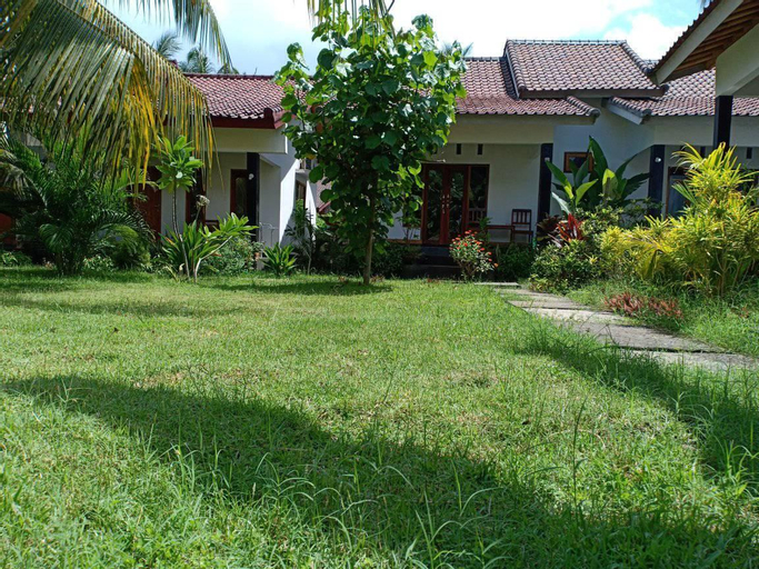 Exterior & Views 7