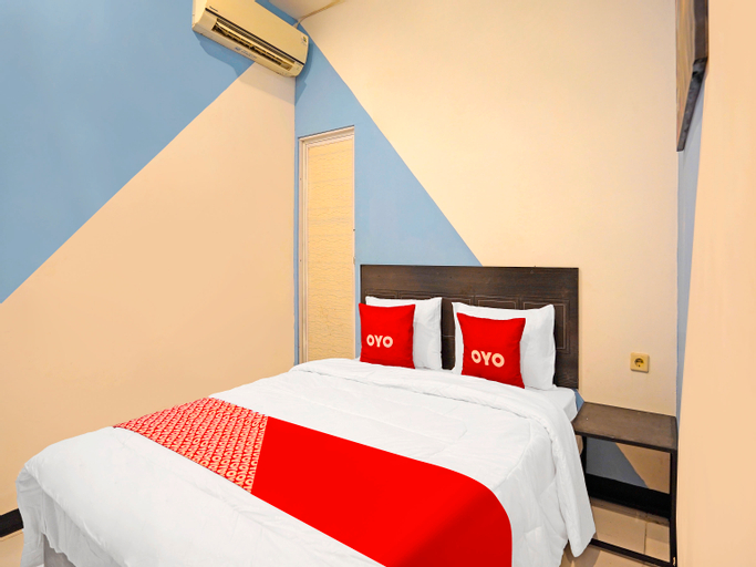 Bedroom 5, OYO 91867 Gangnam Style Kutai, Surabaya
