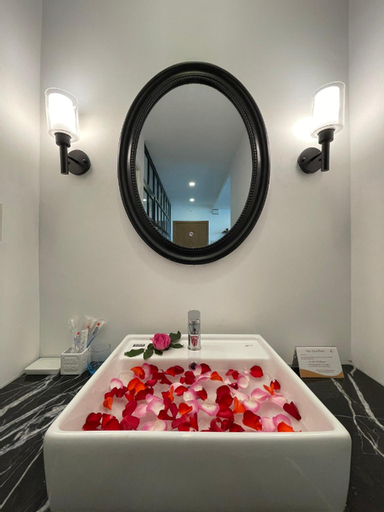 Bedroom 3, Xin Chao Apartment - 2BR with Partial Sea View, Nha Trang