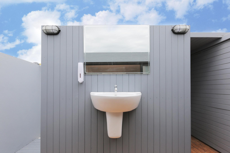 Bathroom 6