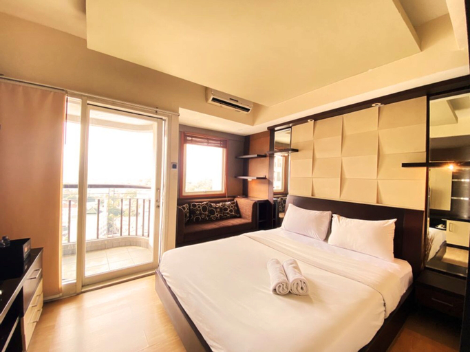 Bedroom 1, Warm and Comfort Studio Apartment at Braga City Walk By Travelio, Bandung