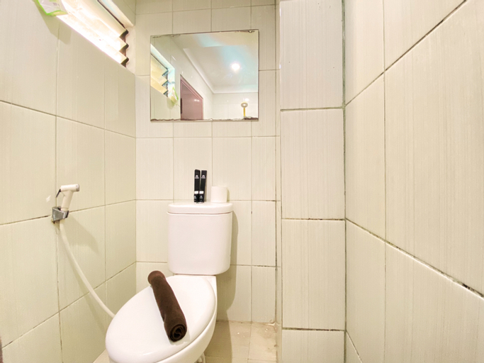 Bedroom 4, Modern and Cozy Stay 2BR Apartment at Gateway Ahmad Yani Cicadas By Travelio, Bandung