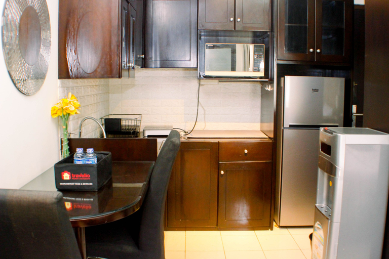 Others 4, Luxury Studio at Metropark Condominium Jababeka Apartment By Travelio, Cikarang