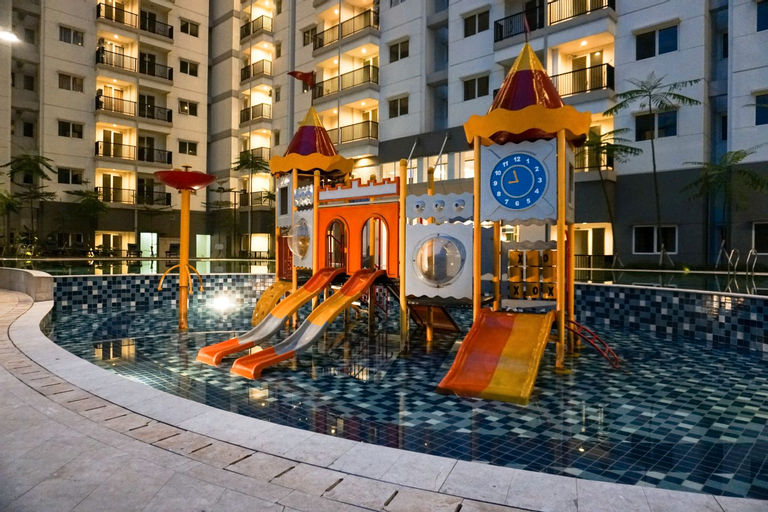 Exterior & Views, Warm and Minimalist 1BR at Signature Park Grande Apartment By Travelio, East Jakarta