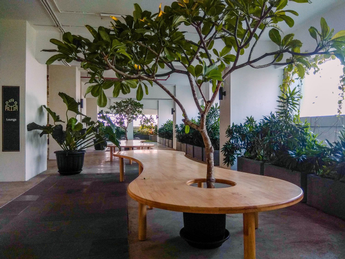 Public Area, Cozy Studio Room at Grand Kamala Lagoon Apartment By Travelio, Bekasi