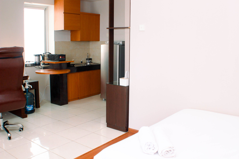 Bedroom 5, Comfort Studio at Marina Ancol Apartment By Travelio, North Jakarta