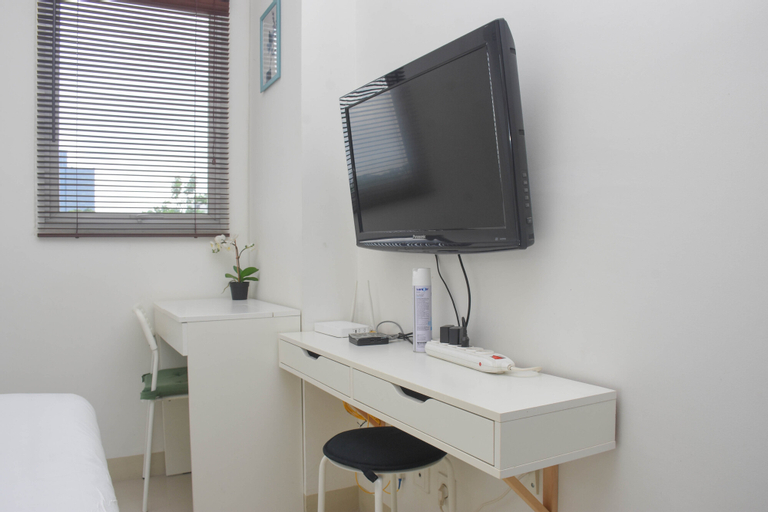 Exterior & Views 2, Stunning and Comfy Studio at Signature Park Grande Apartment By Travelio, East Jakarta