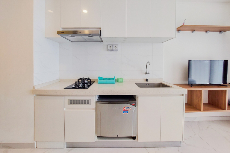 Others 4, Nice and Comfy Studio Apartment at Sky House BSD By Travelio, Tangerang Selatan