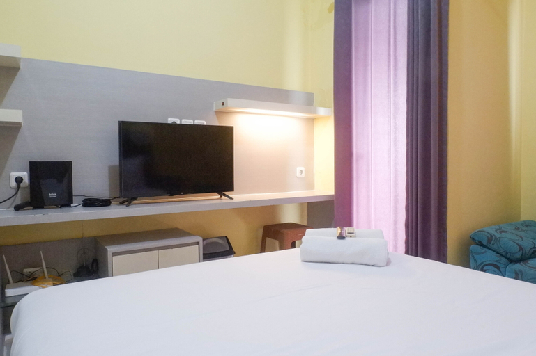 Relaxing Studio Apartment at Puri Mas By Travelio, Surabaya