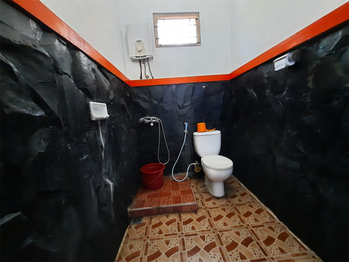 Kebun Teh Rollaas Hotel & Resort - Bathroom