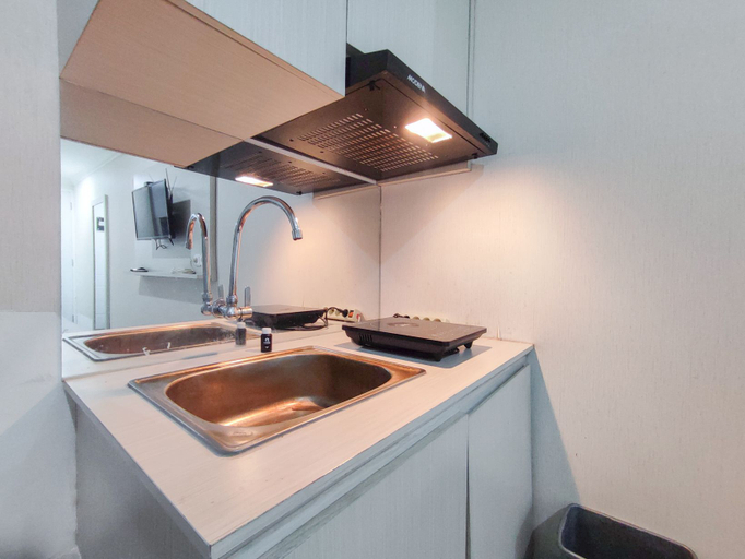 Others 2, Warm and Cozy Style Studio Room at Paltrow City Apartment By Travelio, Semarang