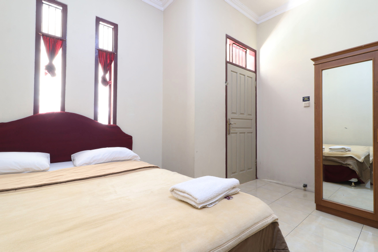 Bedroom 2, Kampung Pa'go Resort Hotel, Bandung