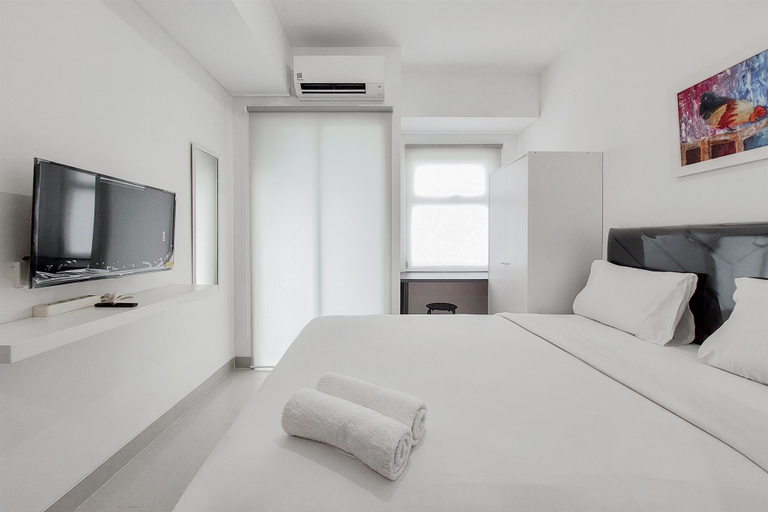 Bedroom 3, Modern and Tidy Studio Serpong Garden Apartment By Travelio, Tangerang
