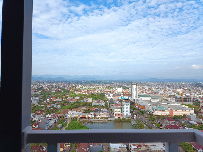 Exterior & Views 4, Comfy Studio Apartment at Vida View Makassar By Travelio, Makassar