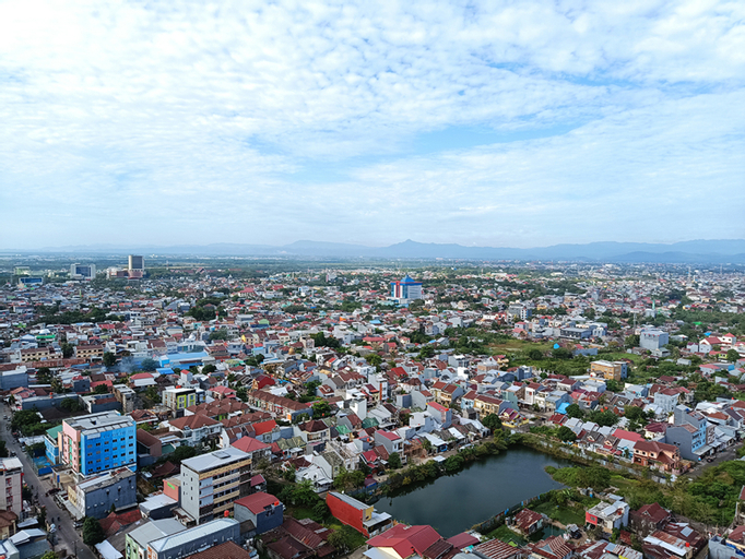 Exterior & Views 3, Comfy Studio Apartment at Vida View Makassar By Travelio, Makassar