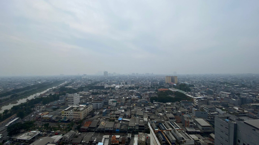 Exterior & Views 4, Homey and Tidy 2BR Apartment at Seasons City Latumenten By Travelio, West Jakarta