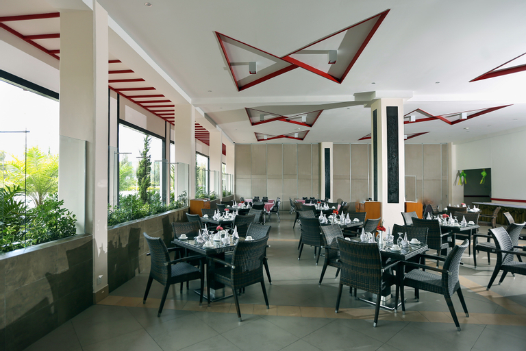 Food & Drinks 5, Niagara Hotel Lake Toba & Resort, Simalungun