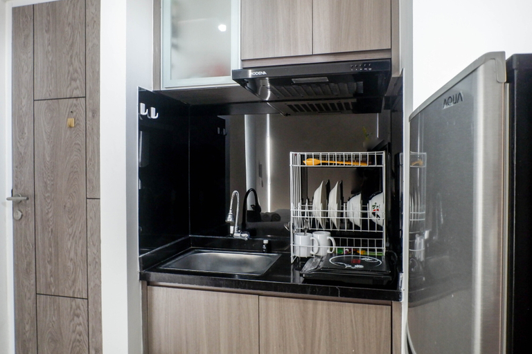 Others 5, Minimalist Modern Studio Room Apartment at Taman Melati By Travelio, Surabaya