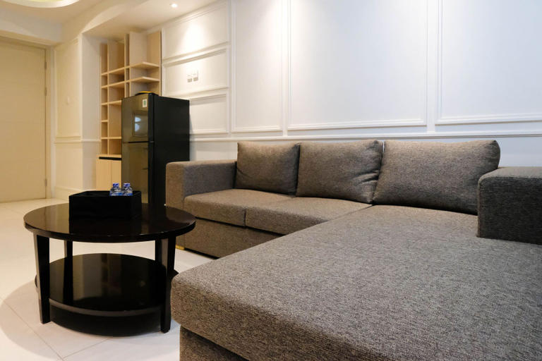 Others 2, Spacious 2BR Connecting to Mall at La Riz Supermall Mansion Apartment By Travelio, Surabaya