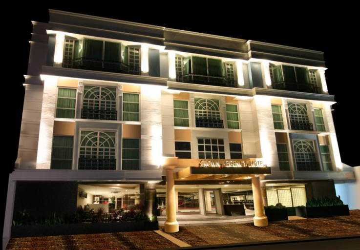 Exterior & Views 1, Crown Regency Hotel Makati, Makati City