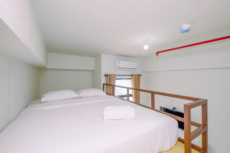 Strategic and Comfy Studio at Dave Apartment By Travelio, Depok