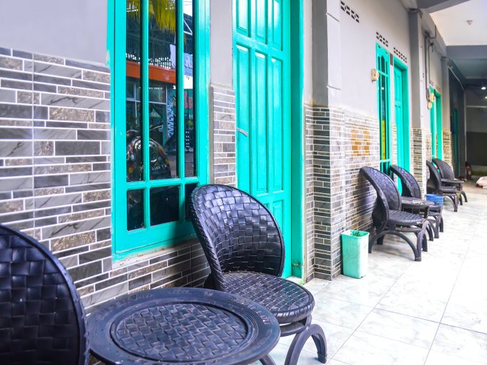 Exterior & Views 5, OYO 1745 Guest House Nur Aziziah Syariah 2, Balikpapan