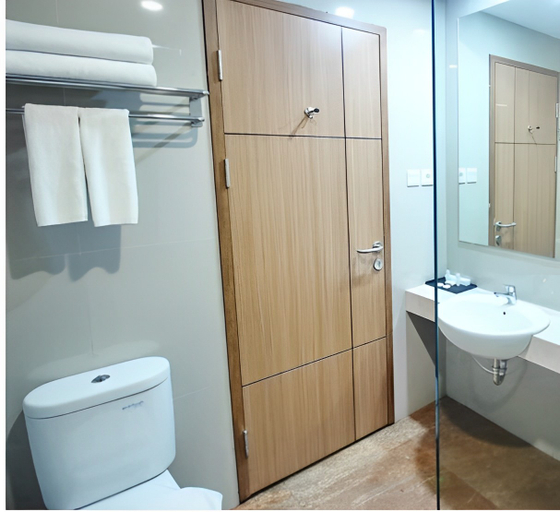 Bathroom 5, Diara Hotel Cileungsi, Bogor