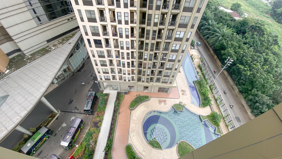 Exterior & Views, Nice Studio at 11th Floor Transpark Cibubur Apartment By Travelio, Depok